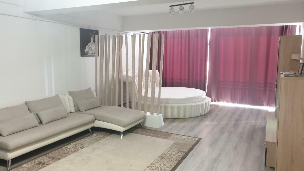 Domeview Apartment - Vitan Mall Букурещ Екстериор снимка