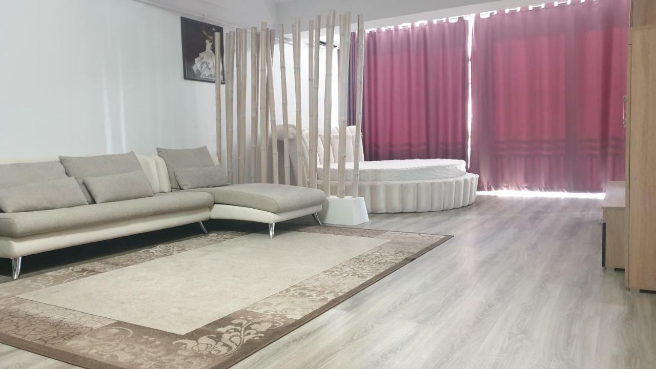 Domeview Apartment - Vitan Mall Букурещ Екстериор снимка